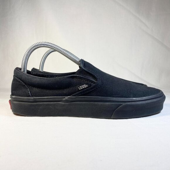 Vans Classic Slip-On Shoes – Black – Women’s Size 8 – Timeless Style - Picture 1 of 8